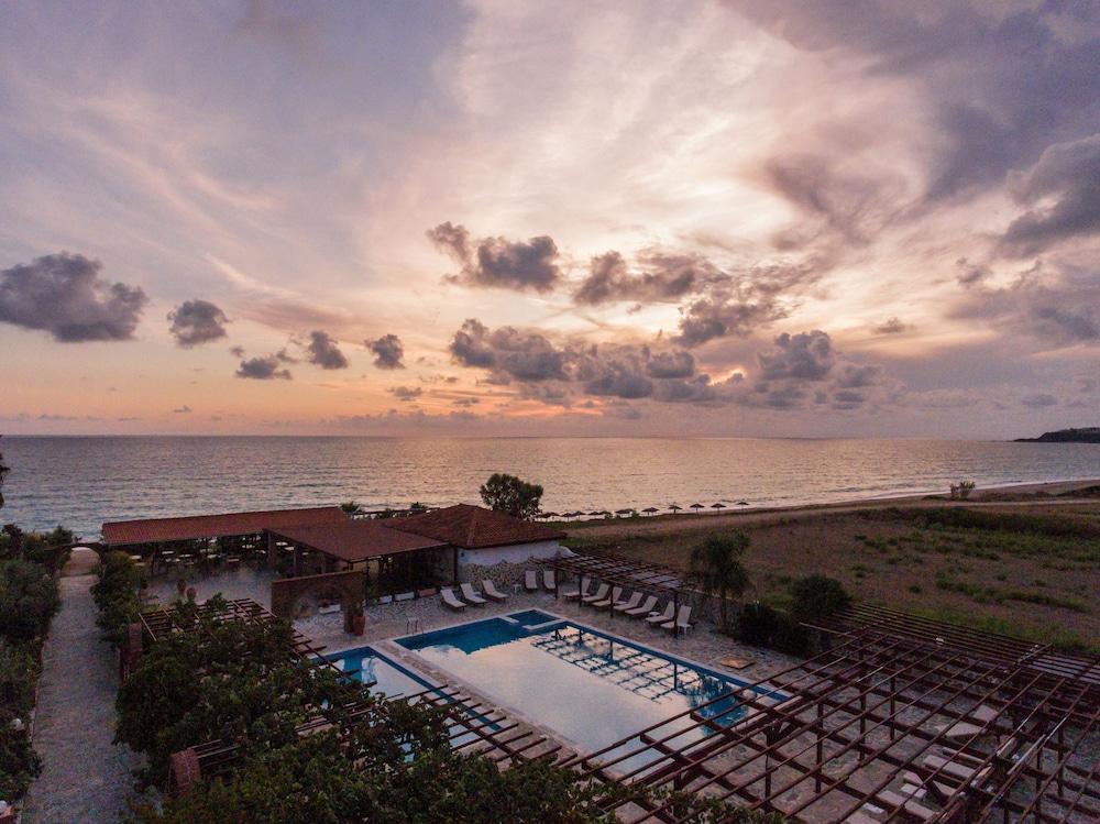 Poseidon Beach Hotel Kastrosikia Exteriér fotografie