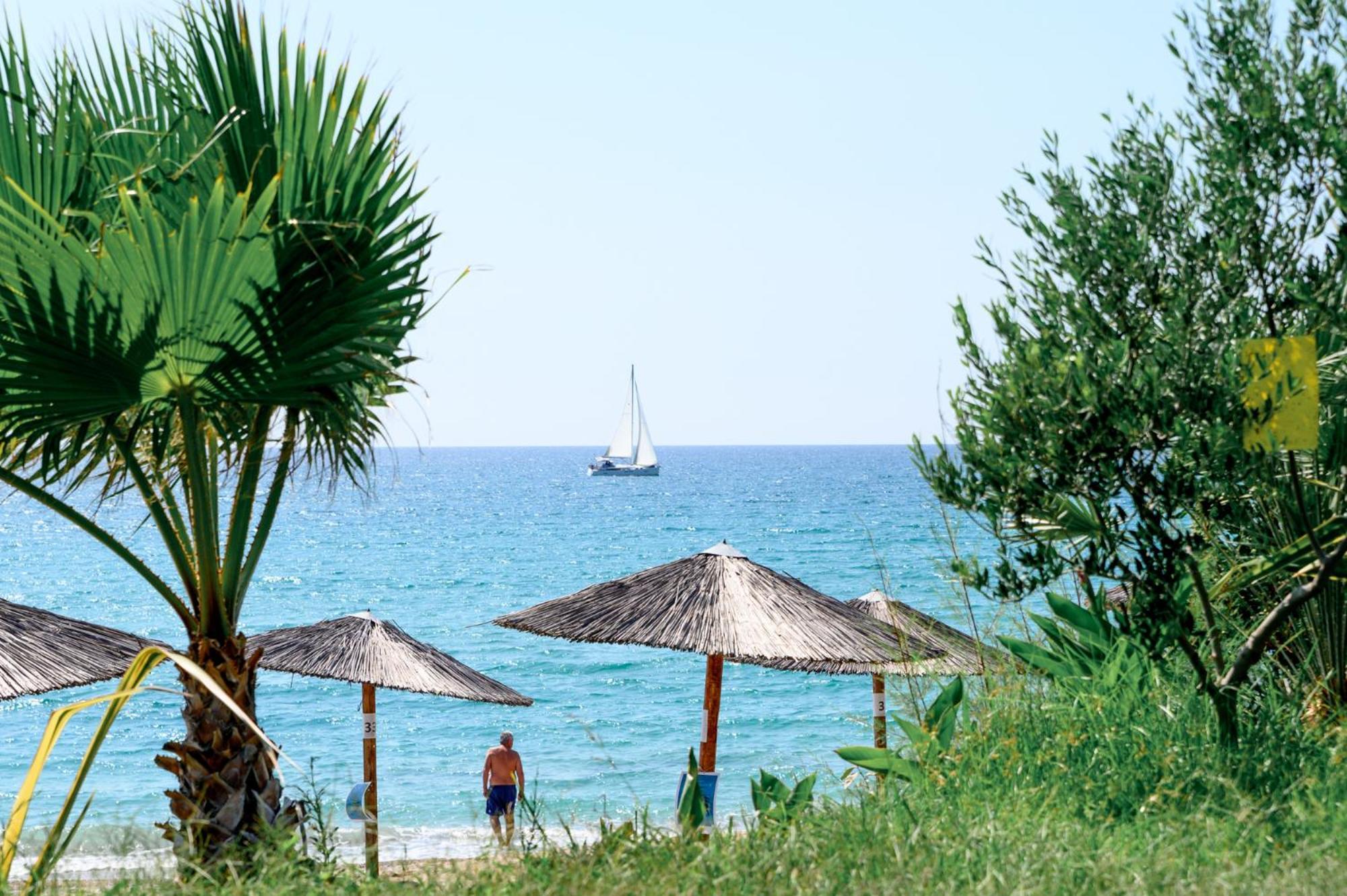 Poseidon Beach Hotel Kastrosikia Exteriér fotografie