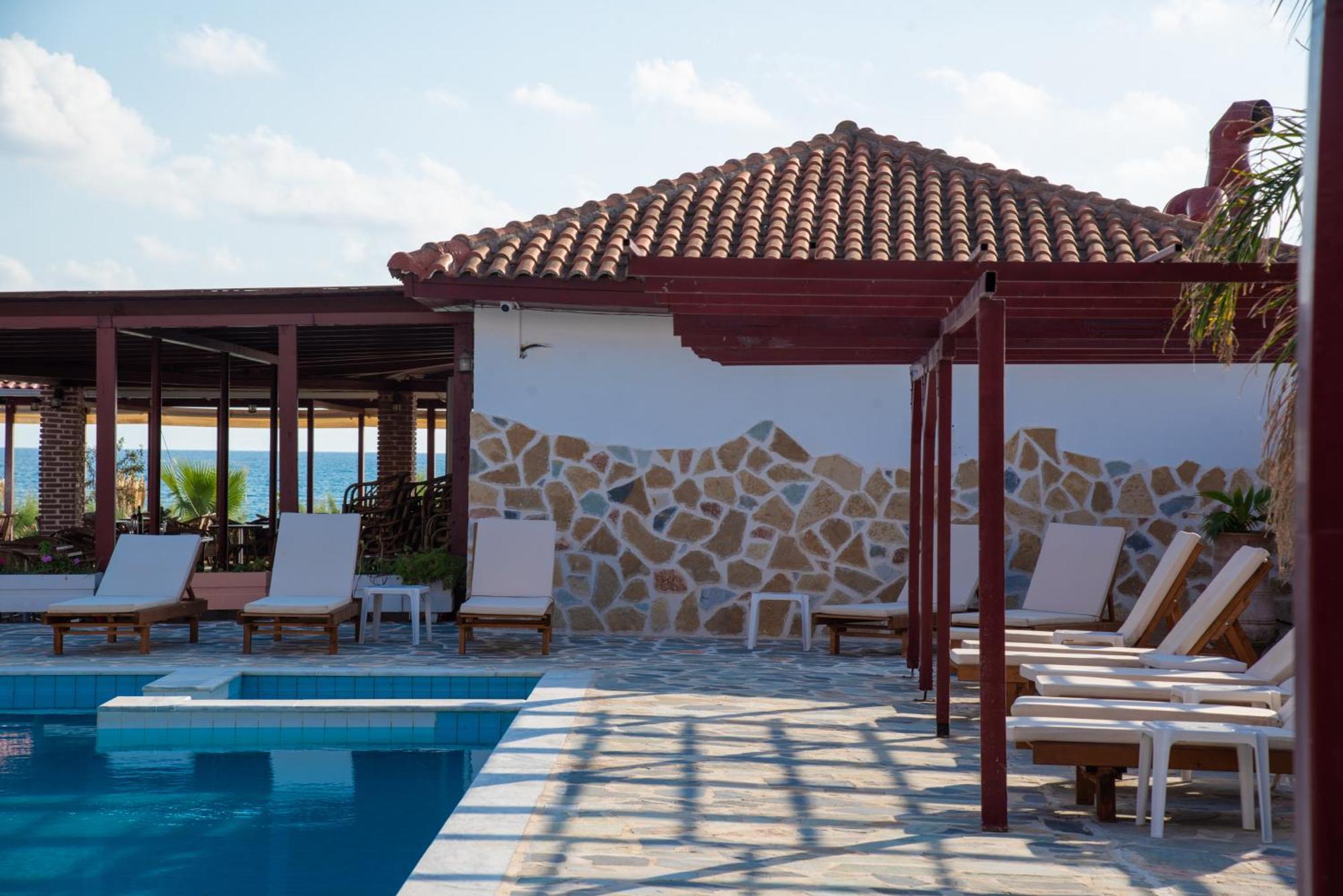 Poseidon Beach Hotel Kastrosikia Exteriér fotografie